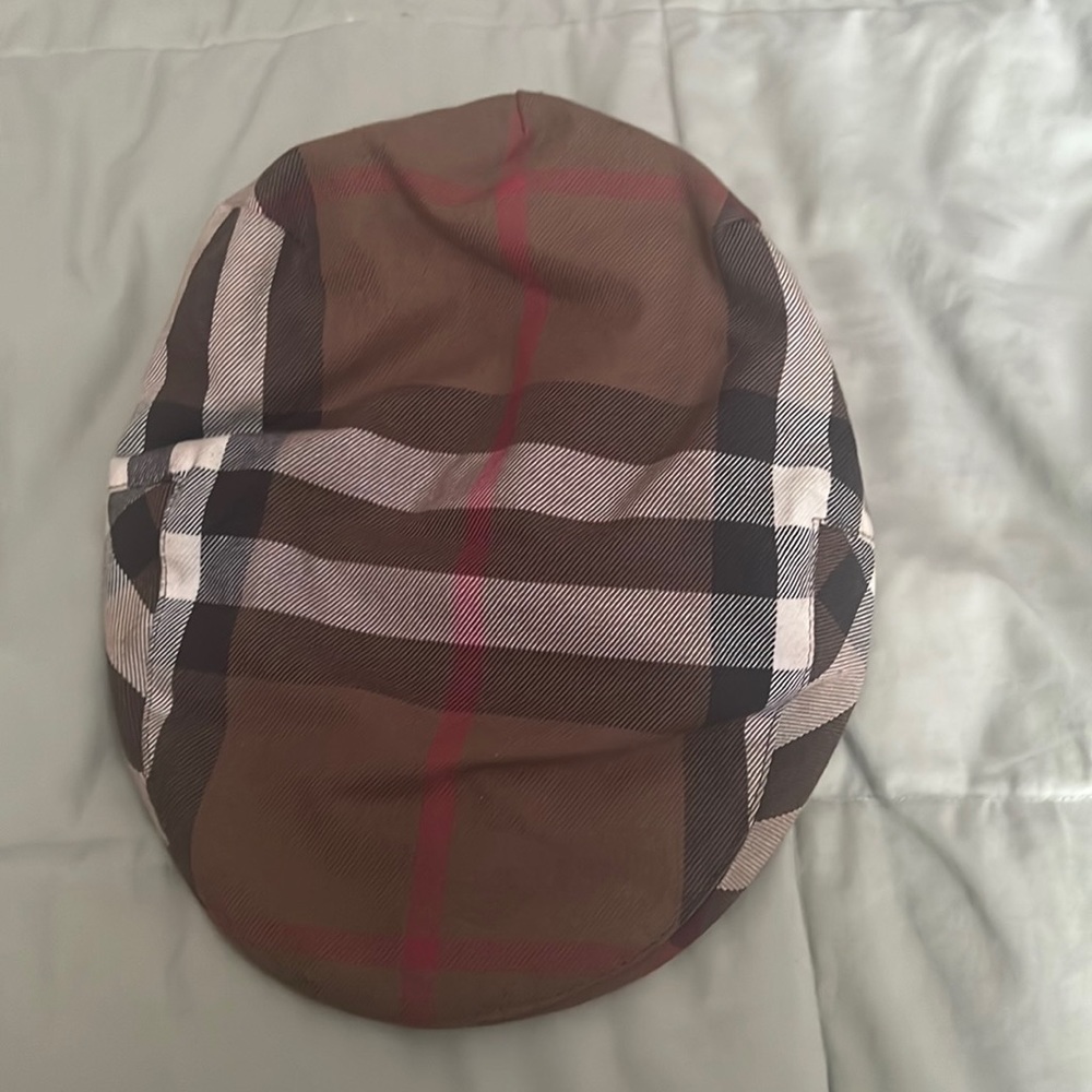 Dark plaid Burberry drivers cap